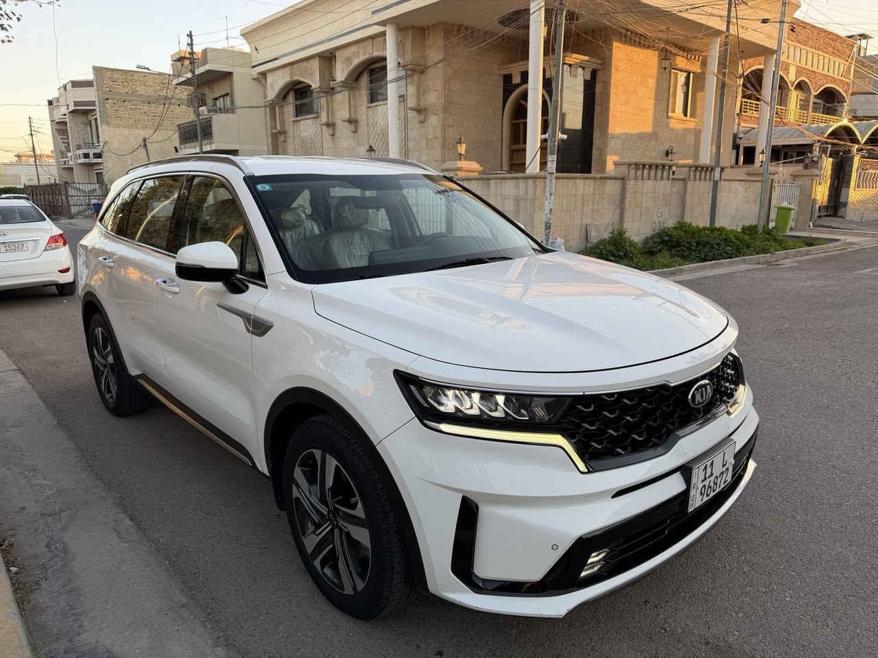 كيا سورنتو خليجي موديل 2021   رقم بغداد باسمي                محرك 6 سلندر فول عدا فتحه  مكفوله مو الضربه والصبغ ماشيه 35 بيه طخه صغيره بلباب مواصفاته جنطه كهرباء 7 راكب كشنات جلد بردات بصمه تشغيل كشنين كهرباء وباقي مواصفات معروفه سياره جاهزه بدون اي نقص مكاني بغداد جهاد الاطباء السعر 263

***********
