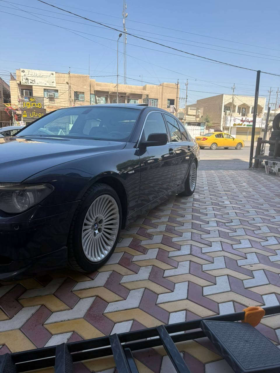 باخرة
مصبوغة عام لجمالية
بدون حادث
رقم بغداد
كير ومكينة جدد
صدر امامي وخلفي جدد
السيارة احلى من صور 

السعر 125$

للتواصل
***********
واتساب

من رخصة ادمن الكروب
