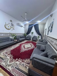 ياالله مكلف بالنشر يوجد بيت للبيع في حي الفرات  200متر على ساحه قرب شا...