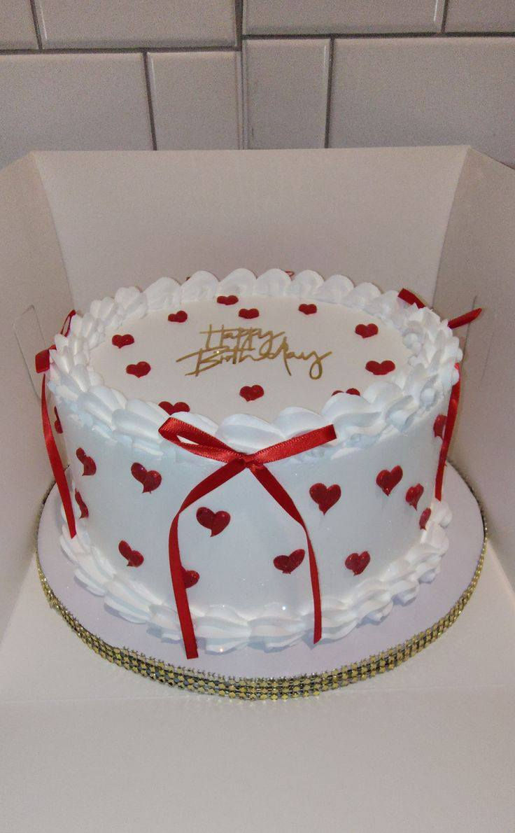 · "حلا القلوب في يوم العشاق"
· "طلبك اليوم والتوصيل ضمان الحب"
· "قطعة حلاوة تسوى كل الكلام

١.

كيكة وحدة، وقلب واحد، وليلة ما تتكرر ❤️🍰

٢.

حبّك مثل الكيكة .. يزيدني سكر 🍩💘

٣.

عيد حبك معاي، يبدأ بقطعة كيك 🎂💌

٤.

هالسنة ما أبي ورد .. أبي كيكة من عندك 🌹🚫🍰✅

٥.

اللي يحبك من قلب، يطلب لك كيكة قلب ❤️🎂

٦.

كيكة عيد الحب .. طعمها يذكرني فيك 💕

٧.

لا ورد ولا ذهب .. كيكة تسوى كل هدية 💎🍰

٨.

كيكتنا تصنعها أيدينا، ونسويها بقلبنا ❤️👩‍🍳
 اسعار مناسبه  توصيل داخل كركوك فقط


**إذا كنت صاحب هذا الإعلان وتريد حذفه لأي سبب، رجاءا أرسل رسالة إلى الدعم الفني**