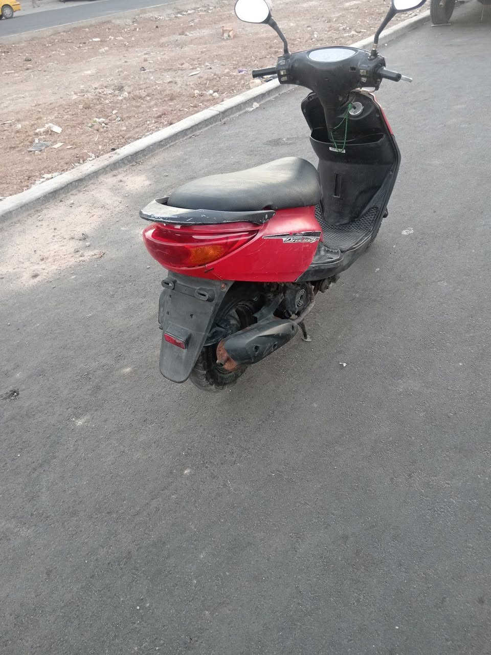 دراجه بريز ابلاديه كلها مختمه ختم واحد نكره سلف هندر كهربائيات كلها شغاله مكينتها حيل ناعمه سلف هندر كهربائيات كلها شغاله اوراقها كامله السعر 500 العنوان الشعب التلفون ***********
