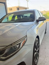 اوبتما ٢٠ ماشيه ١٠٠ بيه جاملغ وبنيد بدون دواخل سعر ١٣٥ وبيه مجال ٠٧٧٥١...