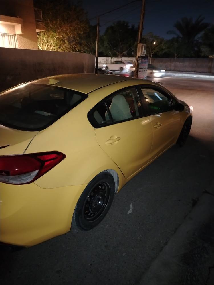 فورتي ٢٠١٧ بيها منظومة غاز ماشية ١٧٩ سيارة جاهزة من كلشي والسونار موضح كلشي السعر ١٢٠
***********
*********** بغداد, العراق
