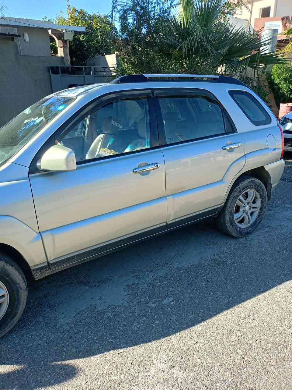 كيا سبورتاج 2008رقم كركوك مشروع وطني شرط تحويل سياره جاهزة مابي اي نقص تخم تأيرات جديد كهرباء كله شغله تدفئه تبريد ثلج ملاحضه اني مكلف بنشر انتصل ع صاحبه ***********سعر 100
