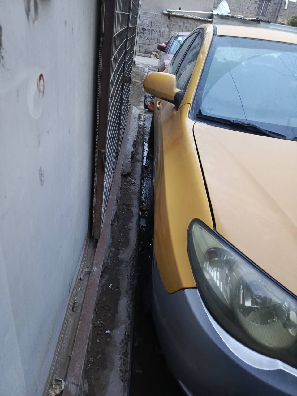 السلام عليكم النترا 2009 مكينه 2000 كندية حادثهه طخه بلبجم  رقم بغداد بسمي مكاني بغداد رقم  السعر 88$ وبيعه مجال حك الجيه الهاتف ***********
