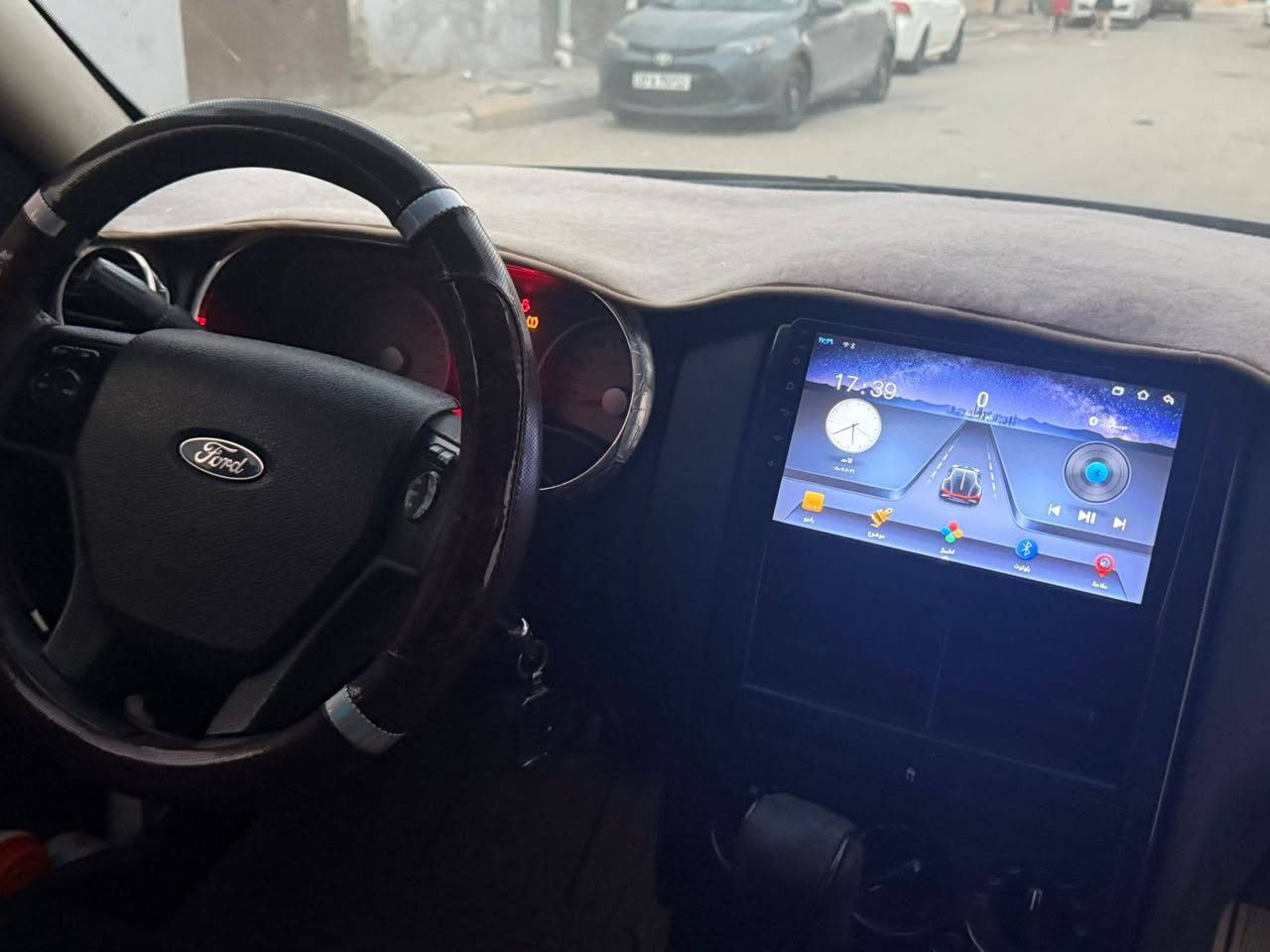 سلام عليكم للبيع فورت موديل 2008
مكفوله من ضربه وصبغ كير مكينه حداديه بلاد تخم تاير تبريد جاهزه سياره بسمي مكان سياره ناصريه مدينه الصدر 
سعر 110وبيه مجال 
***********
