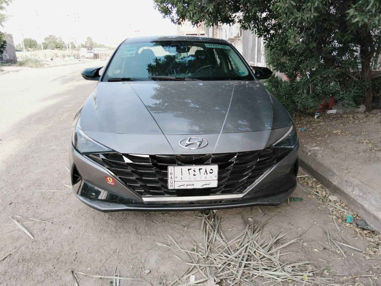 السلام عليكم النترا 2021 وارد امريكي  حادث بنيد فقط ورشات تجميل جهه سايق مو كله
السيارة ماشيه 91الف معوقين   وكاله عام ثاني يوم باسم المشتري
مواصفات 
محرك 2000 Doch دوش المرغوب
كير At وليس cvt
رادارات 360 درجه ( امامي جانبي خلفي )  
التحذير عند فتح الباب 
تحكمات استيرن مثبت سرعه تحديد مسار 
AUto Hold التوقف لفترات قصيرة
شاشة دجتل متصل حجم كبير لمس تدعم نظام الابل كار بلي والاندرويد اوتو 
ويل كب 17 مميز
مكينه كير شرط كفاله  تبريد نقص فقط(( كمبيرسر لاغير ))
***********
السعر128وبيه مجال مكان السيارة ناصرية مركز
 ابيع او مراوس

