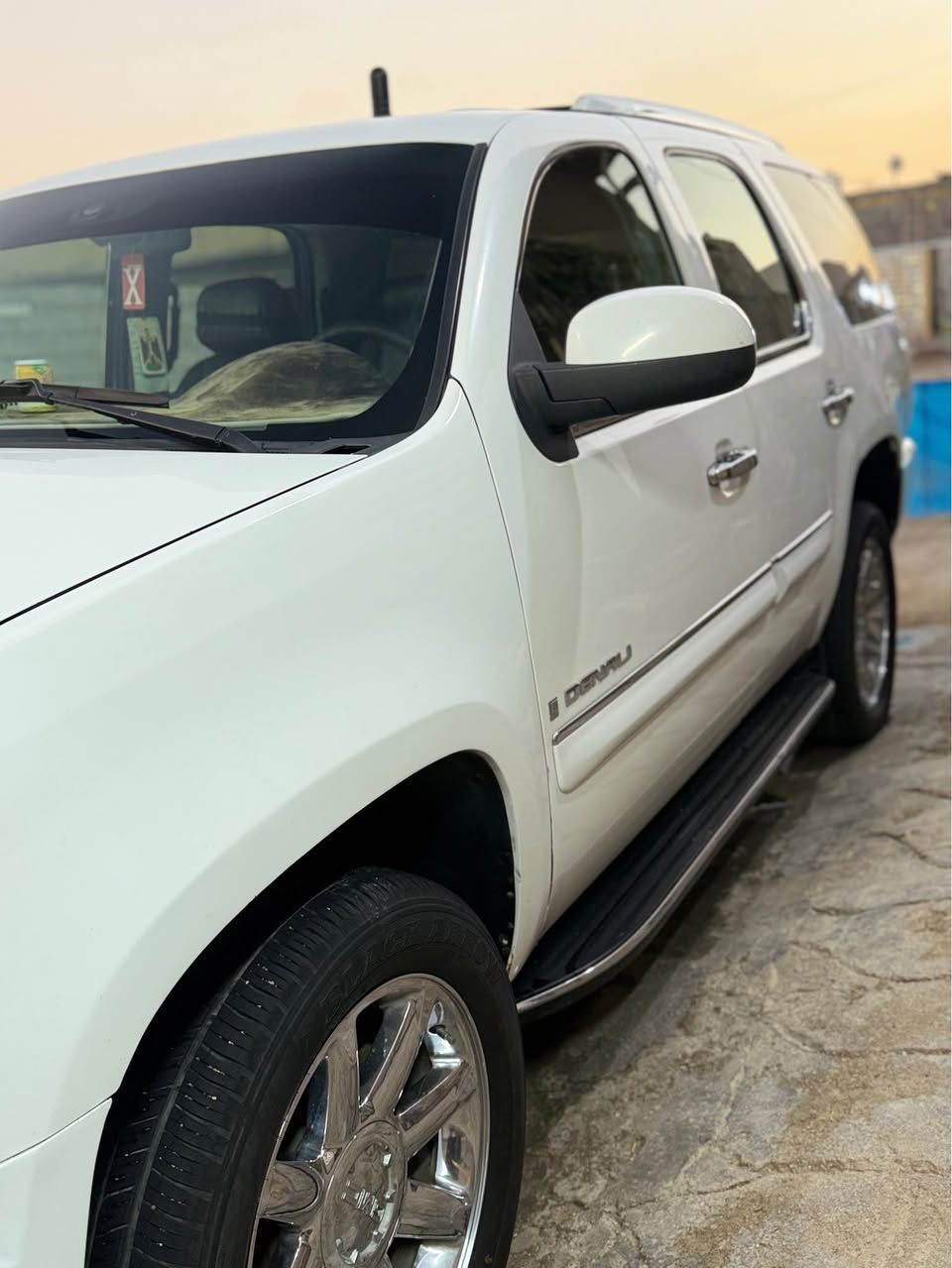 جمسي دنلي مديل 2008 أدوات فول مواصفات دواخل جلد كفاله كص وضربه جاهزه مابيها كل نقص تبريد حدادية جاهزه تخم تاير جديد بيه ارقام شمالي وسنوية طبق الأصل مكان السيارة ناصرية سعرها 95 وبيها مجال رقم الهاتف *********** سوق الشيوخ, ذي قار
