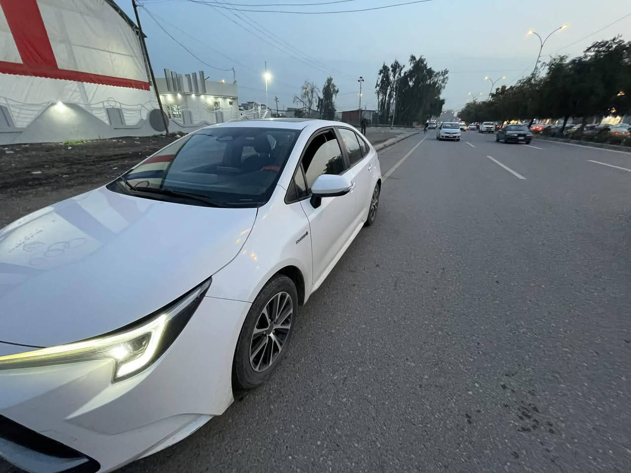 سلام عليكم تيوتا كورولا وارد صيني
موديل ٢٠٢٤ السيارة فول مواصفات بدون صبغ بدون دعم لاشخوط لا تعديل بارد وضع شركة ماشية   ٣١٠٠٠ كم
رقم دهوك مسطرة السيارة بأسمي كير محرك كله شرط

السعر  ١٤٥ ورقة وبيها مجال بسيط
لتواصل الاتصال على الرقم : ***********
