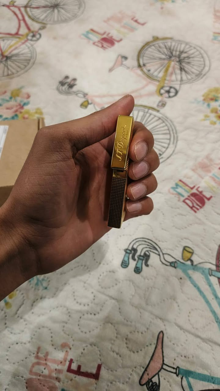 جداحة مختومة اصليه 
مزاد بلتعليقات اعلى سعر ابيع 
القطعه غاليه لحد يكسر بقيمتها ♥️
متوفر توصيل لجميع محافظات العراق 
واتساب ***********
