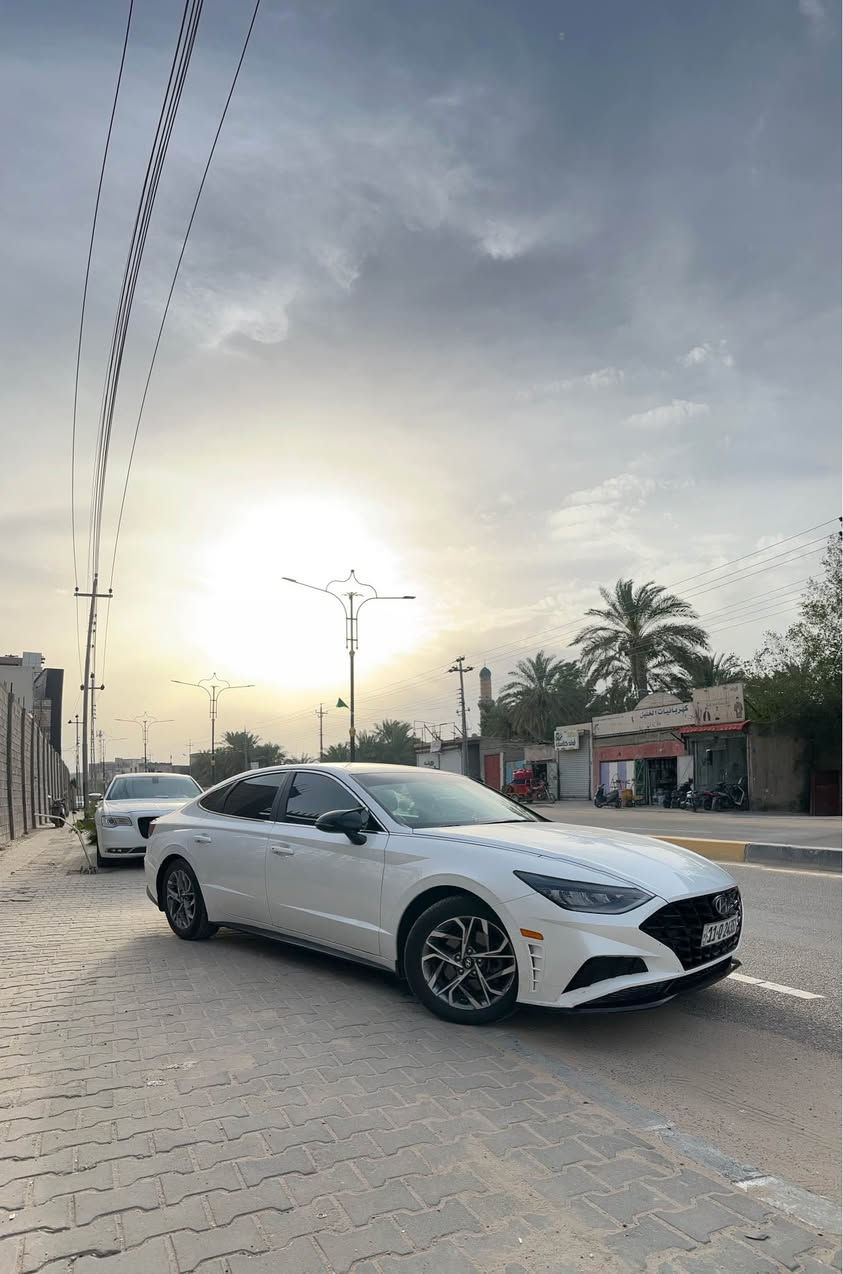 سوناتا 2022 /وارد امريكي / حادثة جاملغ خلفي وطرف الباب بجم كبس 
 سيارة اجه بيه كلير من امريكا جاملغ ايمن وموضح حته سونار منشور وصور الحادث هم منشورة باقي سيارة كفالة 

مكينة / 2.5L تنفس طبيعي 

رقم بغداد الدولي بسمي تحويل ثاني يوم 

سيارة جاهزة من كلشي حدادة تبريد مكينه كير كلة علبلاد جاهزة علا اخر حباية 

استفسار اتصال علا الرقم *********** ابو الخصيب, البصرة
