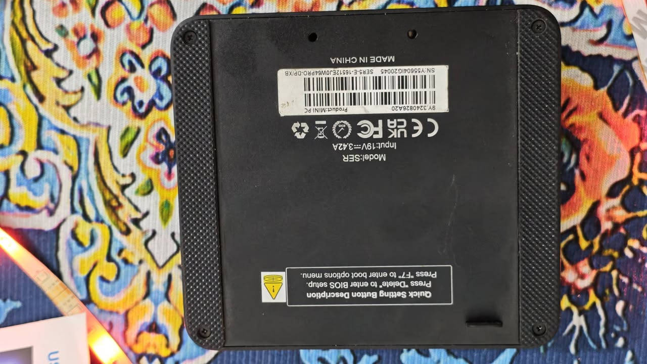 🔥 Mini PC Beelink SER5 Ryzen 5 للبيع
Mini PC قوي بحالة ممتازة، مناسب للدراسة، الشغل، والألعاب الأونلاين.

✅ Ryzen 5 5560U (6 أنوية / 12 خيط)

✅ RAM 16GB

✅ SSD 512GB سريع

✅ Radeon Graphics

✅ Wi-Fi + Bluetooth

✅ Windows 11 جاهز

🔹 يشغل Valorant و GTA V بسلاسة

🔹 سريع جداً بالإقلاع وفتح البرامج

🔹 حجمه صغير وما ياخذ مساحة

📍 الجهاز نظيف ومجرب

💰 السعر: 300الف نضافه عاليه شباب شوفو الاختبار عل يوتيوب اكتبو اسمه


**إذا كنت صاحب هذا الإعلان وتريد حذفه لأي سبب، رجاءا أرسل رسالة إلى الدعم الفني**