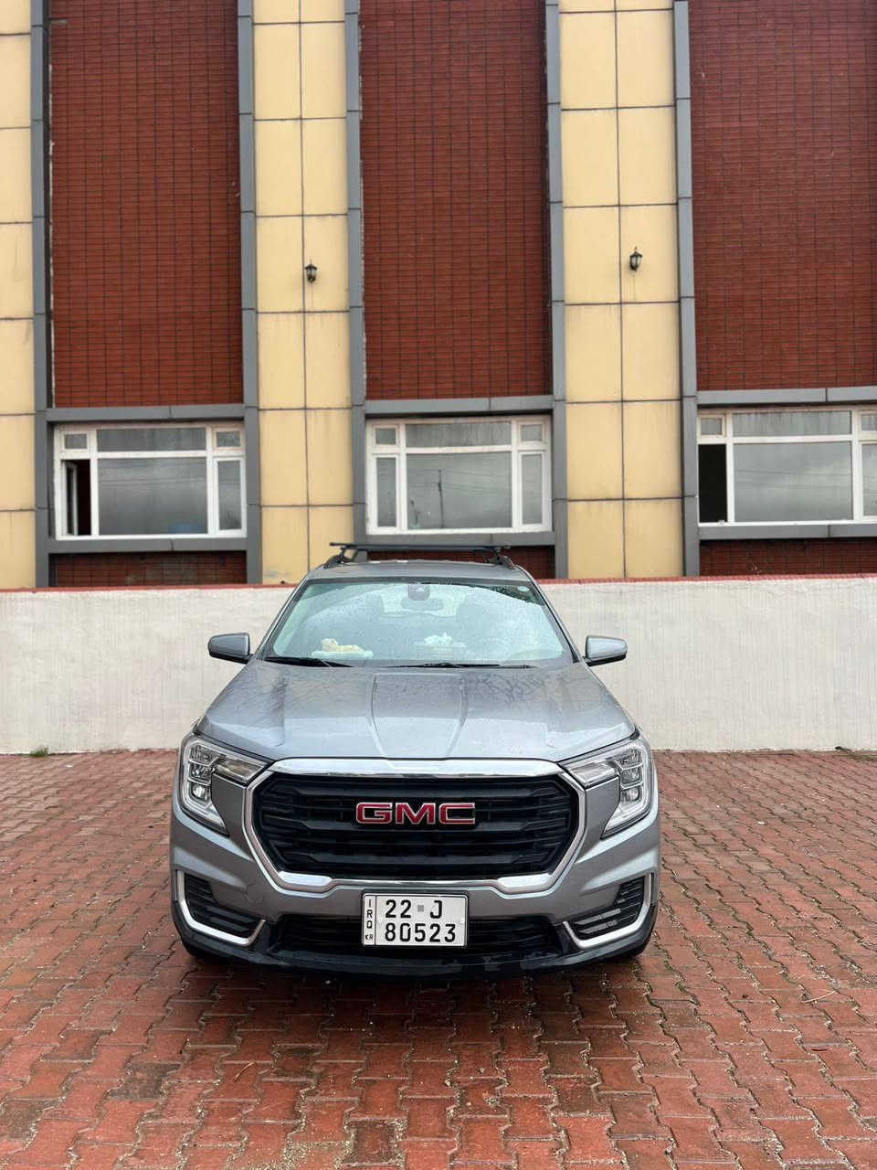 السلام عليكم ورحمة الله وبركاته.... للبيع بل النقد والمروس حسب القناعة.
اي استفار الاتصال على *********** 
جي ام سي GMC تيران 2023  رقم اربيل جنطة فقط بدون ايرباك ماشية ٣٤ ميل وقابل للزيادة.
السيارة. هزه جديد ة السنوية جديد لغايلت ٢٠٢٩.السيارة.با اسمي تحويل ثاني يوم 
المواصفات : بصمة / تشغيل عن بعد / فور ويل / كرسي كهرباء / محرك ١٥٠٠ تيربو / رادارات امامي ومنبه ماقبل الاصدام على الزجاج الامامي / مقعد السائق رجاج للتنبيه / توقف ذاتي/ تحديد مسار / صندوق كهرباء / لايت LED   / زينون / سايد بريك بصمة / مقاعد تدفئة  / مرأة وسطية تعتيم ذاتي / نضام سپورت وايكو / نظام نزول منحدارات / شاشة كبيرة / تحكم ستيرن و اوامر صوتية  / قيادة تفاعلية / تحديد سرعة  / خمس بصمات ودخول ذكي   وعزال حراري عل جميع أجزاء السيارة

مكاني  // بغداد ابو دشير
للاستفسار والتواصل : ***********
السيارة كلش، جديد بمعنى الكلمة
وين متريد وديه سونر اي استفار الاتصال على الرقم ***********
السعر ١٩٠. وبيه مجال الشري. 
وألف عافية على الي يأخذها
