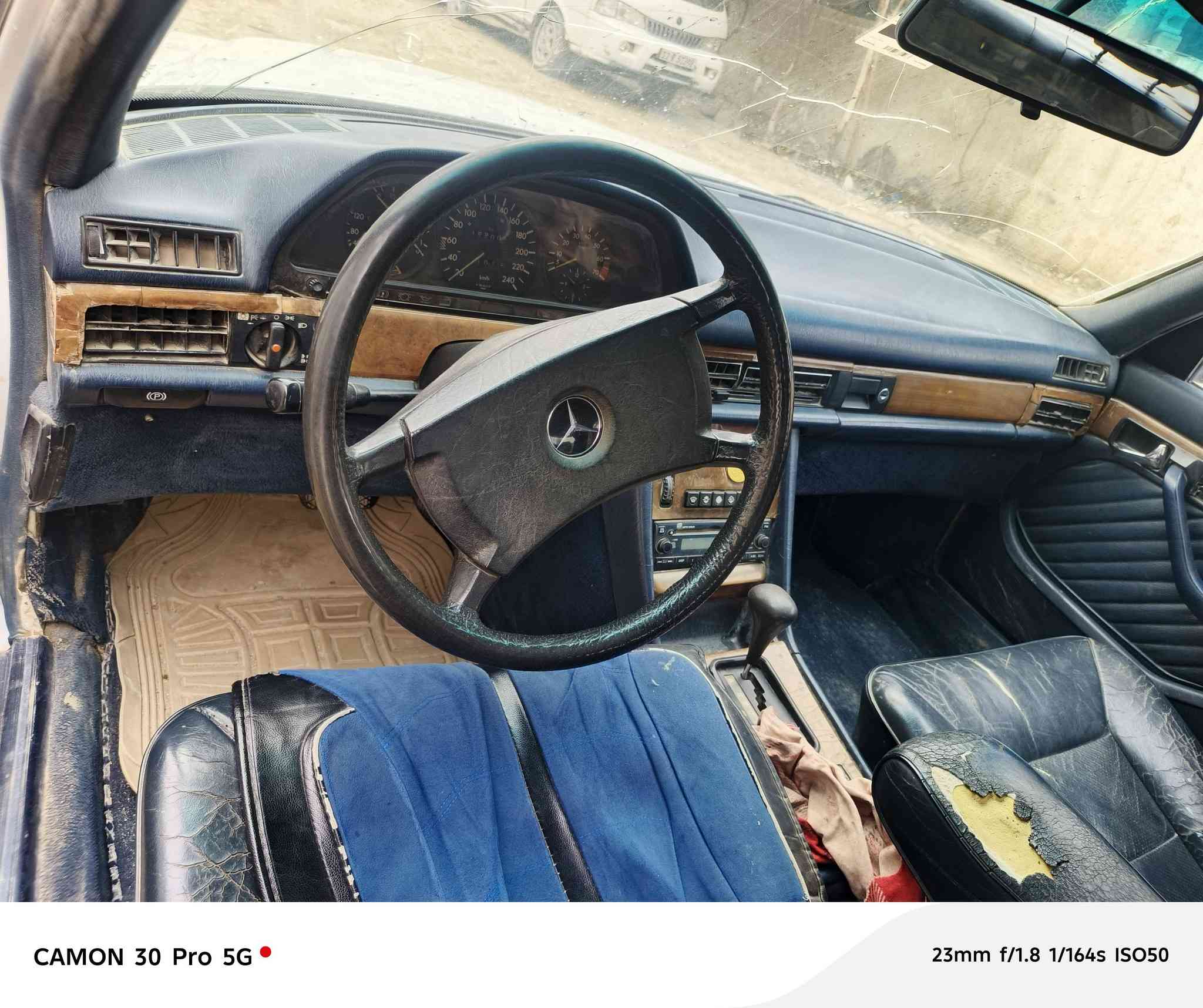 السلام عليكم 
مارسدس sel   باب الطويل 
مكينه وكير وحداديه كفاله 
سياره مصبوغة جماليه  
موديل 1989 
سنويه ماصاقطه لل2028 
مكان السياره ديالى بعقوبه 
السعر 55 وبي مجال 
***********
