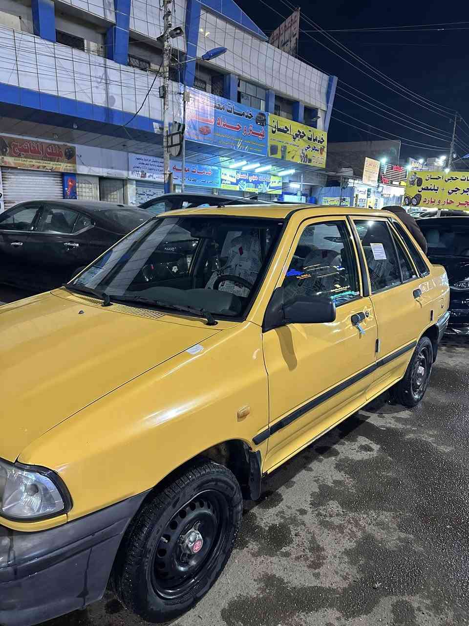 السلام عليكم سايبه 2015بدون حادث شواصي مطاكه تدفئه تبريد شغالة السياره متصرف عليها ولا ربع كبل للشارع السعر 42وبيها مجال قليل مكان السياره سيديه رقمي ***********
