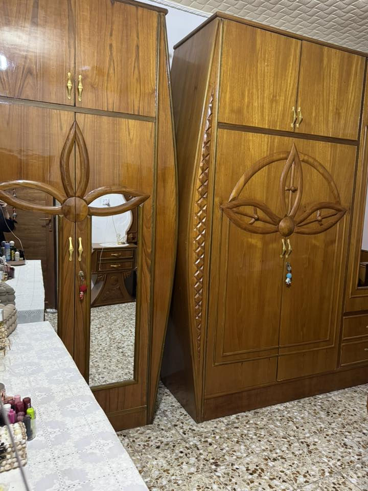 السلام عليكم غرفه نوم للبيع شغل توصاه درجه اولى صاج مابيها اي خلل للاستفسار على هذا الرقم ***********

