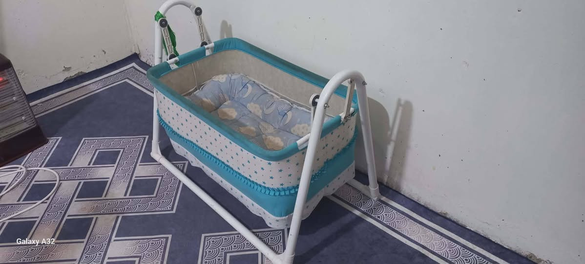 كاروك لبيع توصل مجاني تصال ***********
