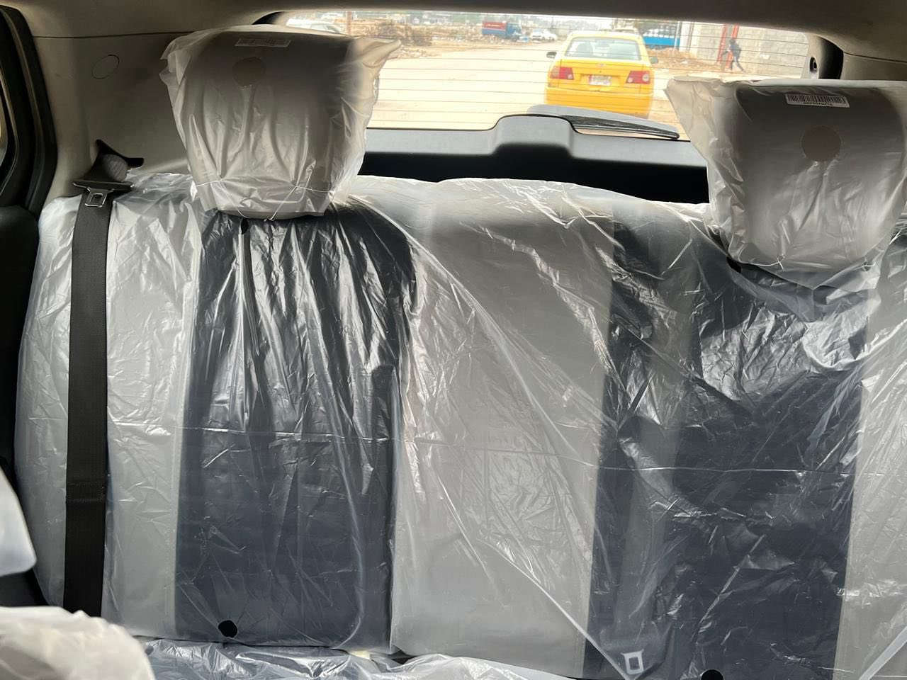 السلام عليكم للبيع شوفر  تراكس ٢٠٢٠ وارد أمريكي حادث قطعه وحده فقد باب سايق بدون دواخل مكينه ١٤٠٠ تيربو ماشيه شي قليل مكان سياره بغداد كرخ رقم هات
سعر ٩٠$ وبيه مجال ( وتساب *********** ) رقم هاتف ( ***********)
