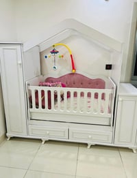 سرير طفل • جديد