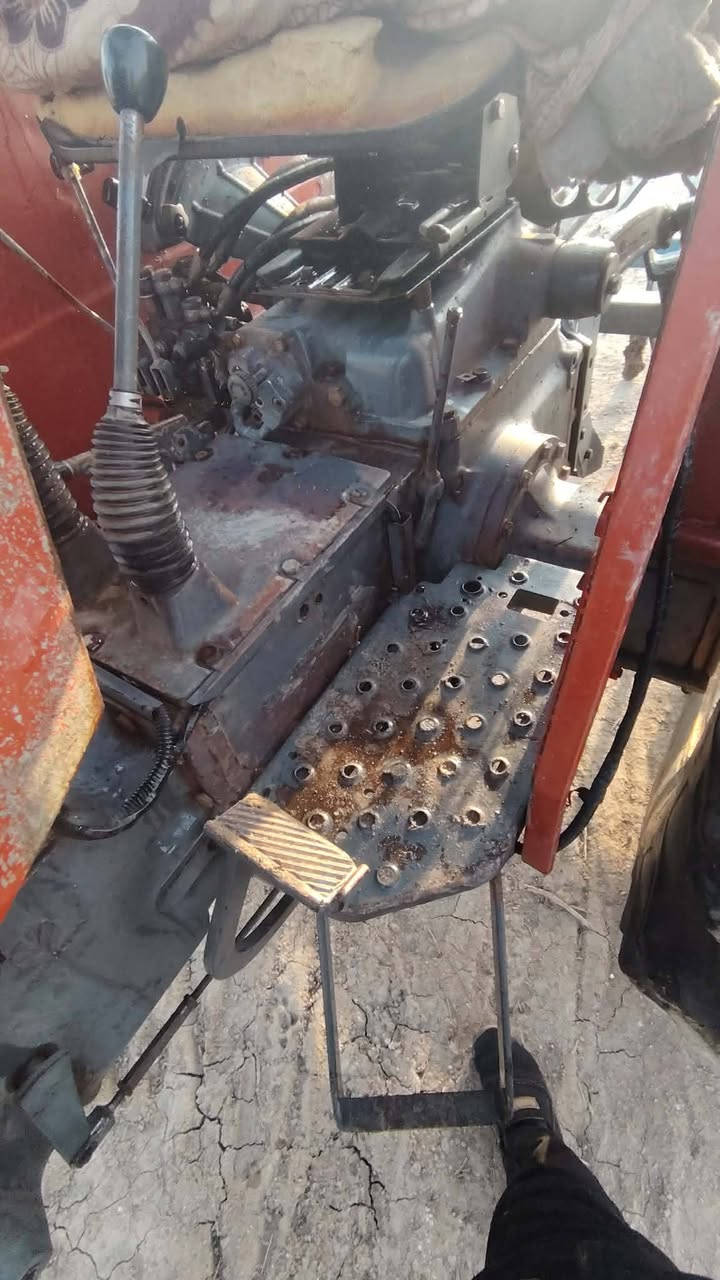 للبيع فيات موديل 2002 كتاب شركه محرك مجفت جديد كير اكسل شركه كفاله عامه العنوان ابي غريب. سعر 18 ونص الرقم ***********.   ***********
