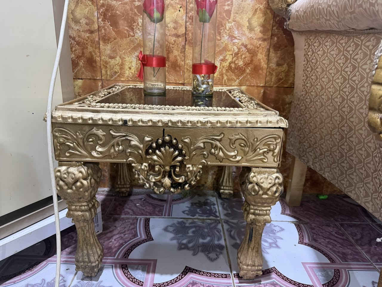 السلام عليكم قنفات للبيع مستخدمات فقط 7سبوع. درجه اوله اخذتهن اب 750 الف. او محتاج او اريد ابيع   السعر 600بيهن مجال.   الرقم : *********** 
المكان قضاء المدينه منقطة الشروق قرب مدرسه شبعاد الابتدائيه
