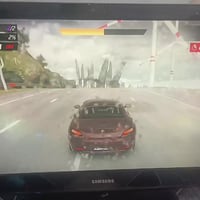 متاح شاشه سامسونك حجم 32 سعر60 بدون نت مكان الامين شرط الفحص 077325325...