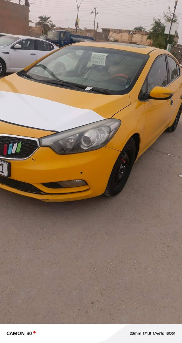 كيا سيراتو خليجي خليجي موديل 14 مكينه ألفين فول عدا البصمه بسمي تحويل  حبيبي كل تفاصيل السيارة موجودة ب السونار العنوان ذي قار قضاء الغراف   بيع أو مراوس السعر 90 رقم الموبايل ***********
