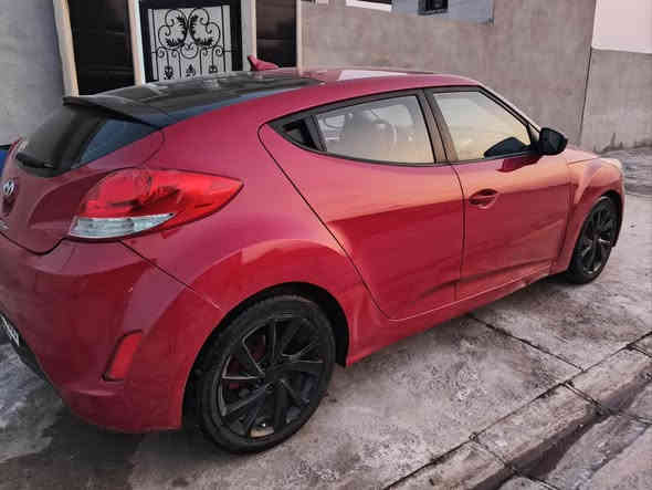 هوندا فولستر موديل 2017 
رقم سنوي جدي تريد تحويل وكاله بشرط
گير محرك جديد ما مفتوح 
سياره بدون دعم بدون صبخ 
تايرات جديد تخم جديد بشرط 
ارباكات سليم كله 
سعر 93$ 
رقم موبايل *********** زاخو
