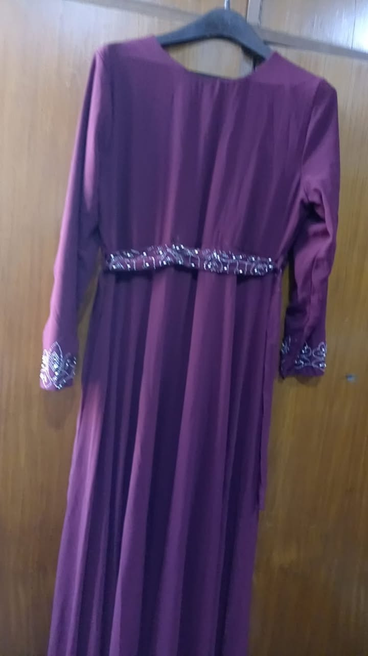 عندي ذني فساتين كلمن وسعره وعندي توصيل


**إذا كنت صاحب هذا الإعلان وتريد حذفه لأي سبب، رجاءا أرسل رسالة إلى الدعم الفني**