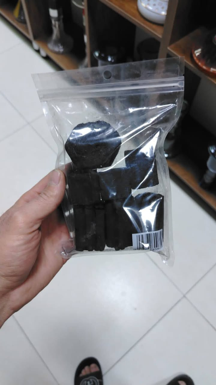 يالله السلام عليكم
النوعيه (كوكو مشن) و( التايتنك) اقوى نوعيات حالين 
يتوفر
 (فحم واشر) 
و (الملس،) 
و (المحزز) 
و(مستطيل مشيف) 
و(مربع مثقوب) 
و(طبيعي بدون غاز ) 
درجه اوله موجود نموذج وشوفه النوعيه مالته كلهن درجه اوله وباسعار منافسه للسوك وبسعر زين  (للاستفسار او الحجز راسل هنا على هاذ الرقم ((***********))
