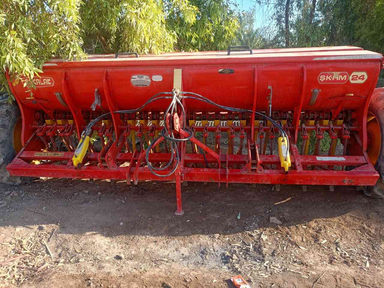 السلام عليكم طابعه للبيع شكلك موديل 20/حجم24/ جديده بلشرط چكت لحيم مابيها السعر48$   بيها مجال قليل ***********
