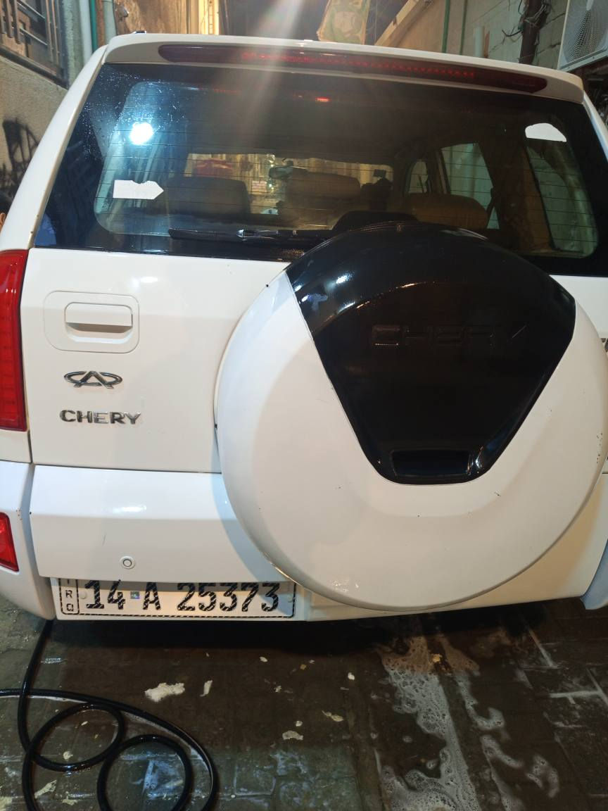 سياره للبيع تيكو 2013 كفاله السياره بأسمي رقم انكليزي السنويه لـ 2030 بالنسبه للمكينه والكير صارلي شهر شادلهن جدد 
الرقم *********** البصرة, العراق
