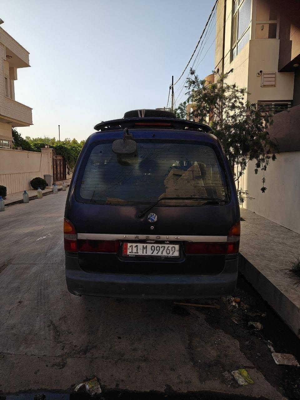 السلام عليكم كيا بريجو 98رقم مسطرة بسمي محرك وكير نضاف وايرمنية كلها شغالة داخل جديد حجل جديد مامصبوغ تايرات جديد هيئة وغرامات وضريبة صفر السعر 55 بيها مجال قليل رجاء رجاء اخوتي المايشتري لايعلق للاستفسار الاتصال على الرقم ***********0مكاني موصل الايسر حي الوحدة
