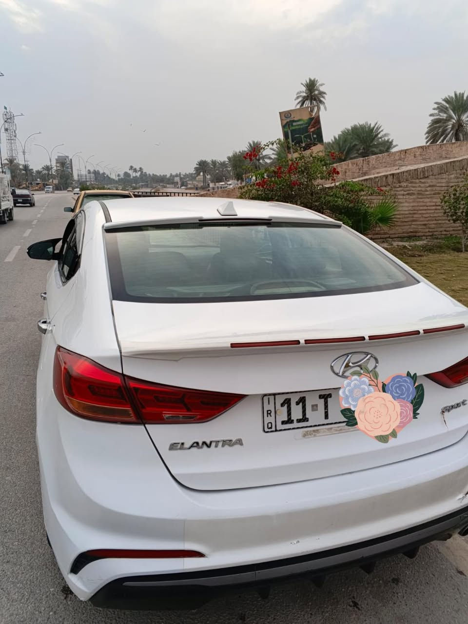 السلام عليكم النتره 17 امريكي. حادث بنيد مصبوغ        محرك تيربو 1600 فتحه حساسات كامره كشنات جلد تدفه رادار بل مري تحكمات استيرن يدات نيكل ويل كب زنون بلادي رقم سنويه هزه جدد أسعر 130$ ***********
