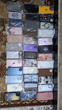 عندي مجموعه حافضات ايفون ابيعهن شلعه 07759358401رقم الواتساب