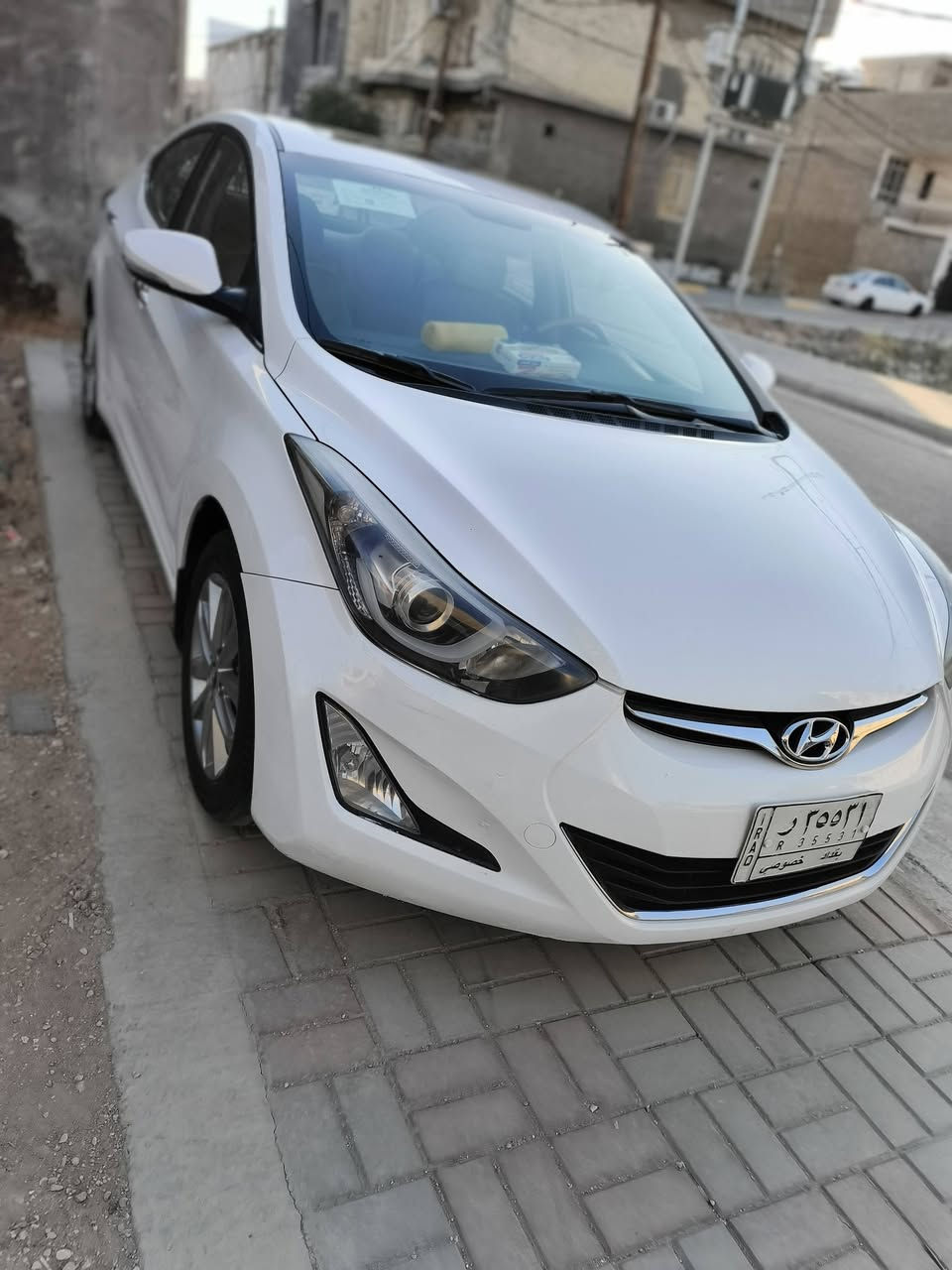 للبيع النترا مكفولة موديل 2015
رقم بغداد ماشيه 125
 العنوان كربلاء الچاير حي الشرطة للاسفتسار اكثر مراسلتي او الاتصال على الرقم ***********

السعر 133 ورقة
