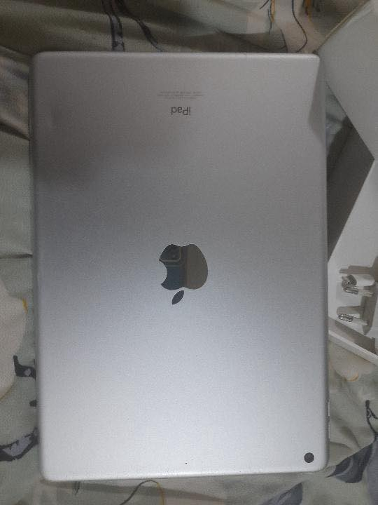 ايباد ٩
ذاكره ٢٥٦
بطاريه ٩٣
ملحقات كامله
ب ٣٥٠ وبي مجال


**إذا كنت صاحب هذا الإعلان وتريد حذفه لأي سبب، رجاءا أرسل رسالة إلى الدعم الفني**