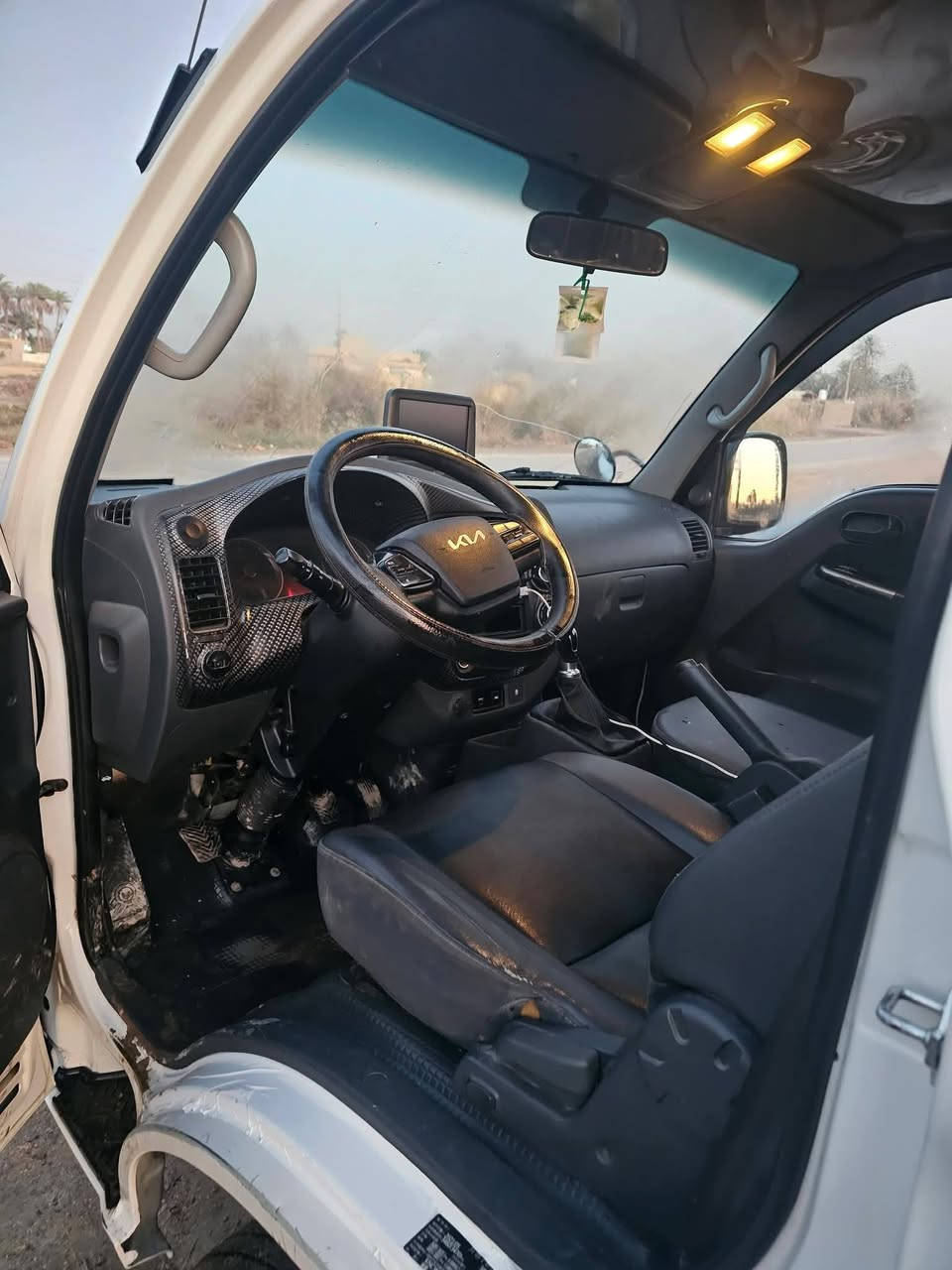 السلام عليكم
فحل مسكر ادبلو موديل 2022
رقم الماني سنويه ل 28 رقم بغداد
السياره فول مواصفات التفاصيل داخل السونار 
مكينه قبل اسبوع شادها السعر 190 وبيها مجال 
العنوان الديوانية صلاحيه 
رقم الهاتف ***********
