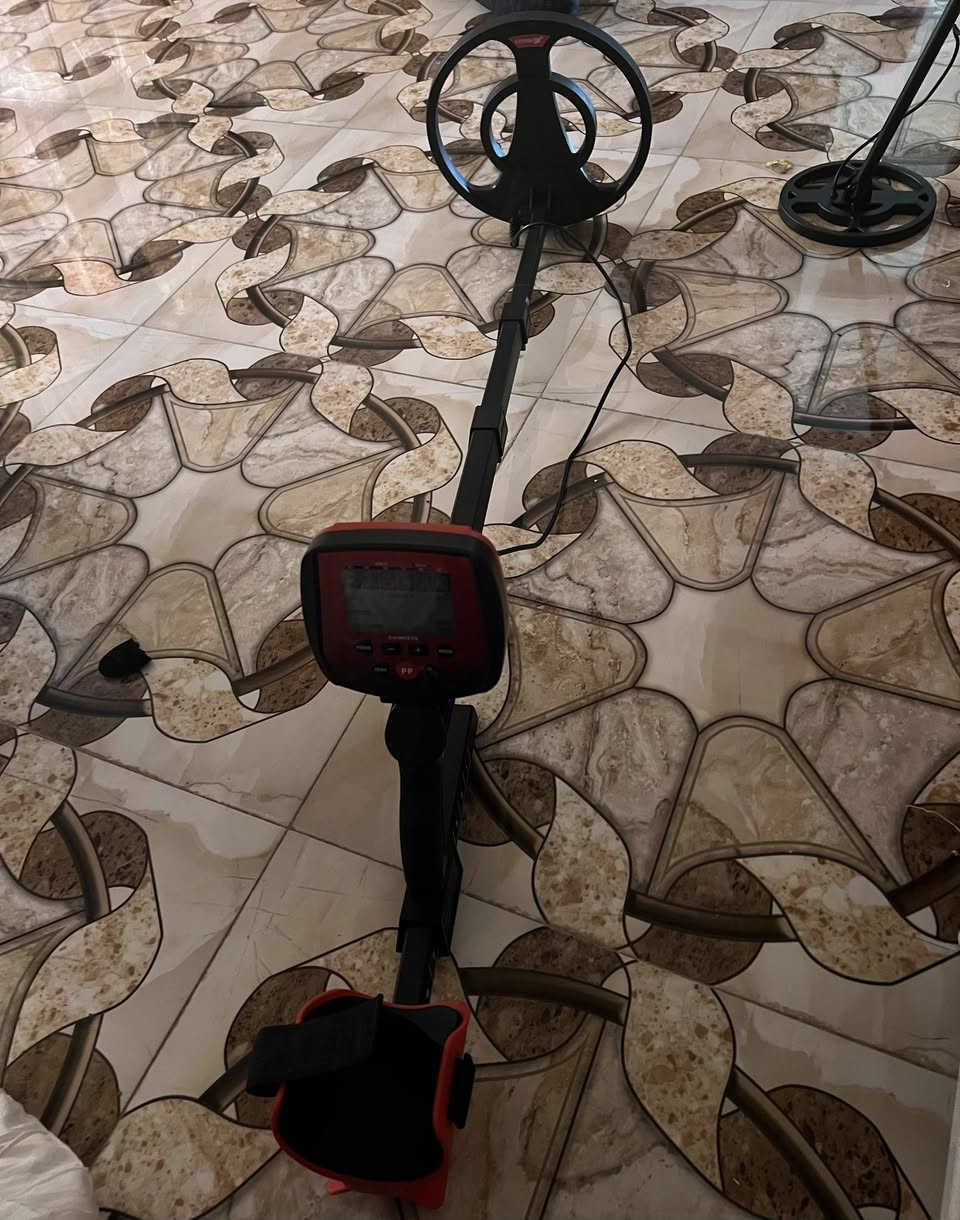 جهازين كاشف معادن الصغير وكبير بأسعار مناسبه🤍.


**إذا كنت صاحب هذا الإعلان وتريد حذفه لأي سبب، رجاءا أرسل رسالة إلى الدعم الفني**