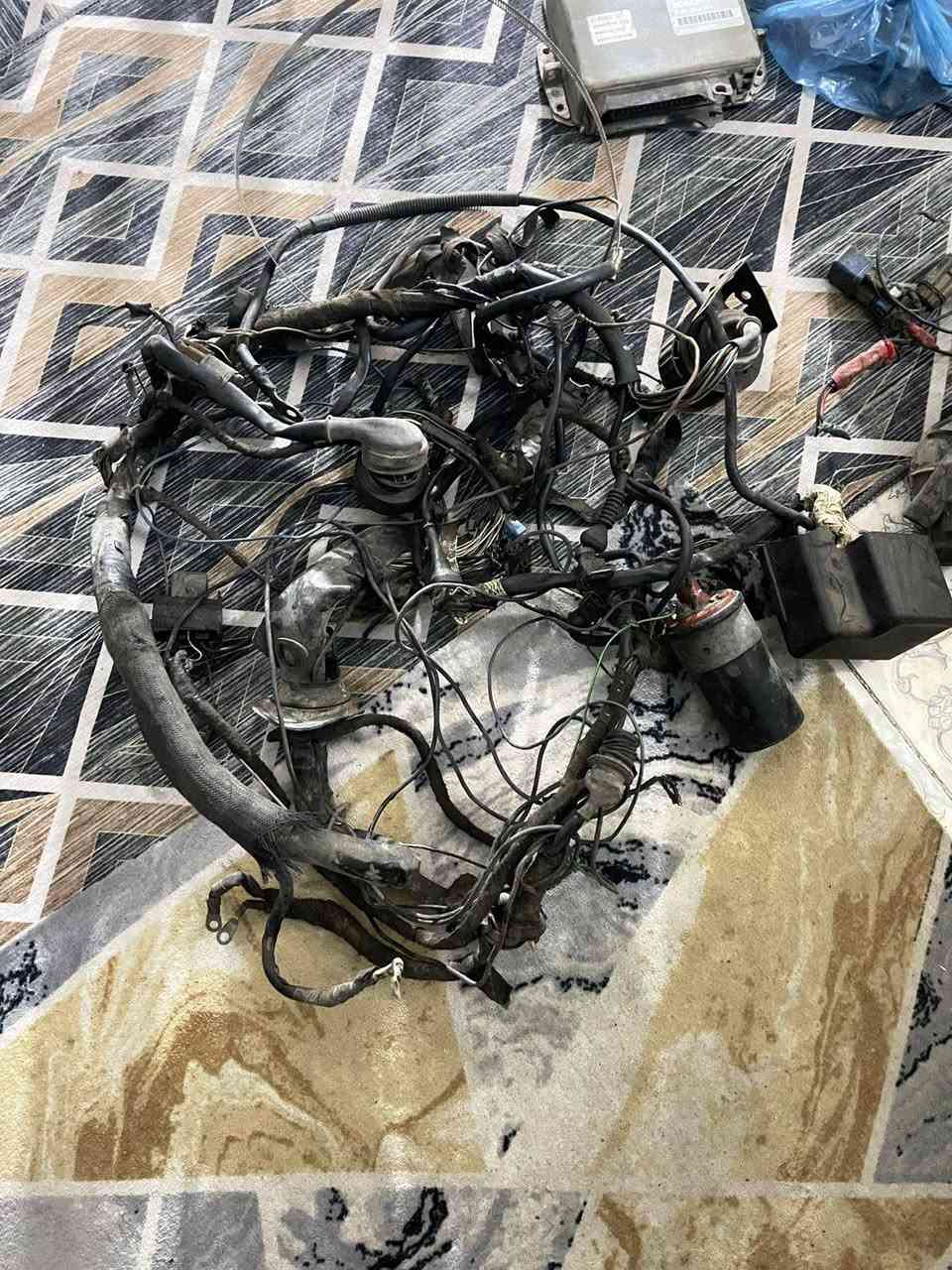 غراض زعره للبيع ابيع كلهن ب 75 قفل كلهن شغالات ونضيفات  مال تفصيخ مكاني بغداد
***********
