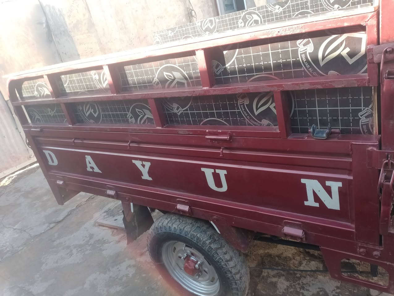 السلام عليكم ستوته دايوان مديل 18اوراق كامله شغاله سلف وهندر مكاني بغداد السياحي هاذ رقمي وشراي يدلل***********
