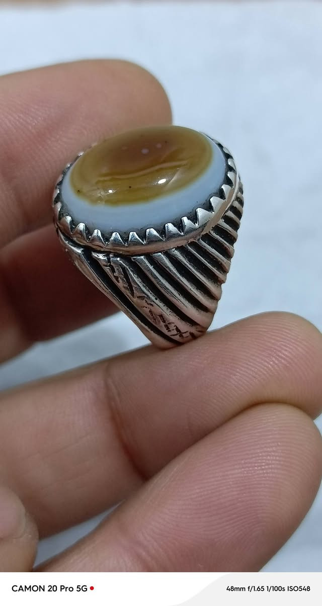 جزع جميل جداً مصاغ جميل جداً للبيع ***********
