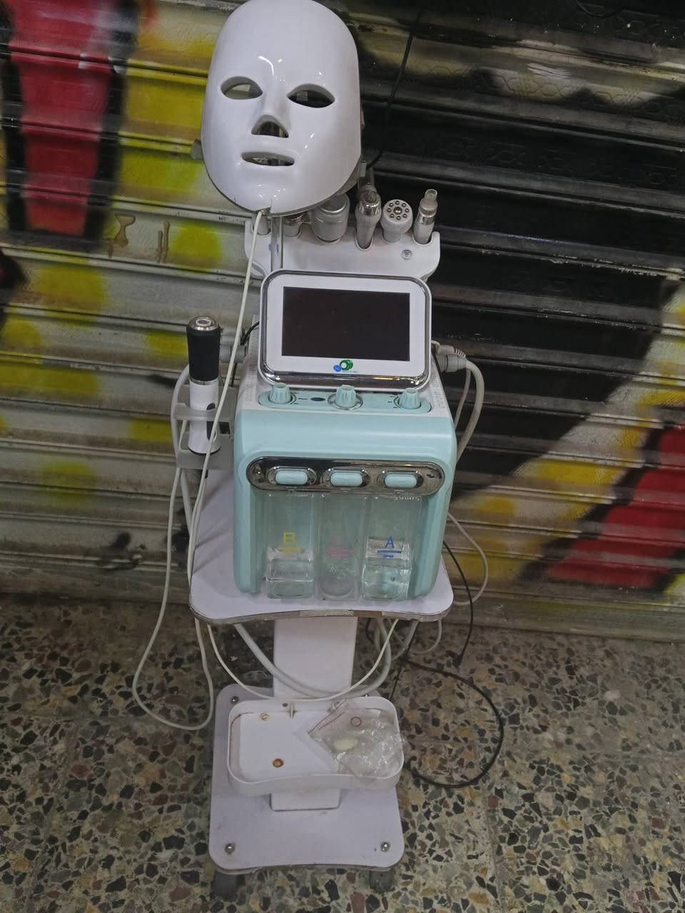 جهاز هايدروا فشل جهاز نضيف كلش علفحص اصدار 25 
8هاند ماطور كبير سعره 200 وبي مجال مكاني بغداد الثعالبه الشعب 
***********
