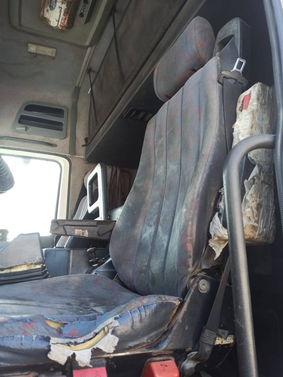 السلام عليكم اكتروس للبيع 1853 راس وعربانه تريد بس العربانه أو الراس عادي تفاصيل أكثر يم راعي السياره إني مكلف بالنشر
*********** بي واتساب 
***********
