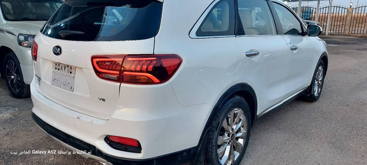 السلام عليكم 
رمضان كريم 
للبيع سورنتو خليجي 
الموديل 2020
مصبوغ عام منتجيه
الحرك V6
السعر 165
ذي قار قلعه سكر 
*********** رمش وإني اخابر
