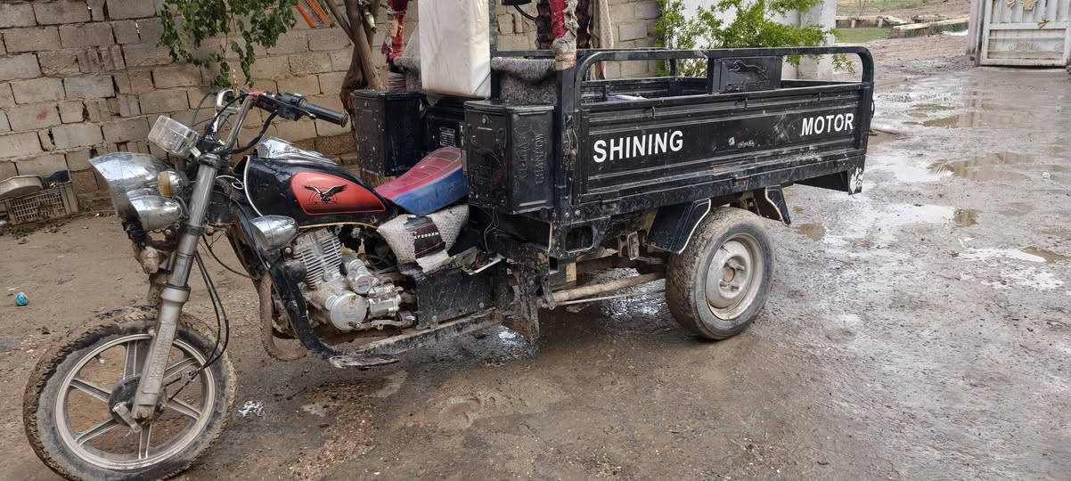 سلام عليكم ستوته للبيع 2023مكينه وكيل برمضان شادها الها عوزها جاملغ وباتري ب٢٥الف يكلفن  السعر ٢٥٠٠ بيها مجال رقم الهاتف ***********
