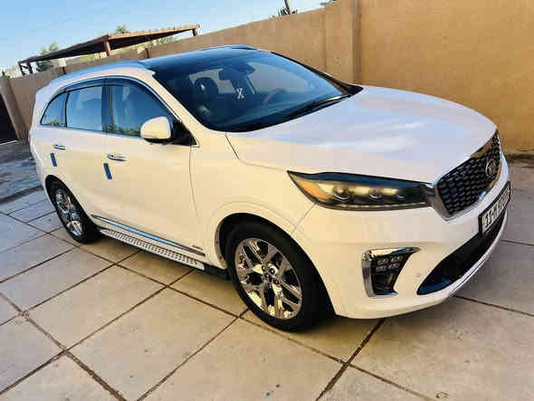 السلام عليكم للبيع سورنتو 2019 كفاله سوناره بصور نازل  
5 كامرات ٣٦٠ محيطي
تدفئه تبريد كشنات
تدفئة الاستيرن
بانوراما
قيادة ذاتيه تحديد مسار
تحديد مسافه بين السياره وتقريب وتبعيد
سايد بريك الكتروني
اتو هولد
عدسات متحركه
اضائه ترحيب في الدوسات
رادار امامي+خلفي
حساس اطارات
كشن السائق خزن ميموري
نقطة عمياء بالمرايا
تحذير عند فتح الباب
7راكب
دفئه تبريد كشنات
تدفئة الاستيرن
بانوراما
قيادة ذاتيه تحديد مسار
حديد مسافه بين السياره وتقريب وتبعيد
سايد بريك الكتروني
اتو هولد
مكينه 6 سلندر 3300cc
دواخل ملكي
شحن/AUX/BSU
تحكم استيرن فول
شاشه عرض ضغط اطارات
رقم بغداد نكليزي بسمي
مواصفات SXL 
اهواي بيه بعد مواصفات
اي استفسار اتصل /***********
