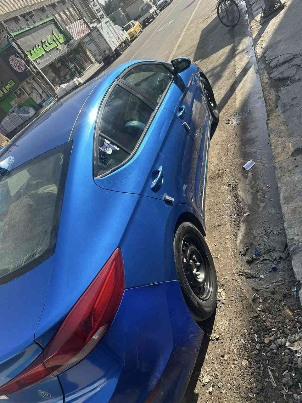 السلام عليكم لنتر مدلي ١٧ بيهة بنيد بدلة سارة فول مواصفات مكينة ٢٠٠٠ دوش سعر ١١٨ بيهة مجالة رقم هاتف ***********
