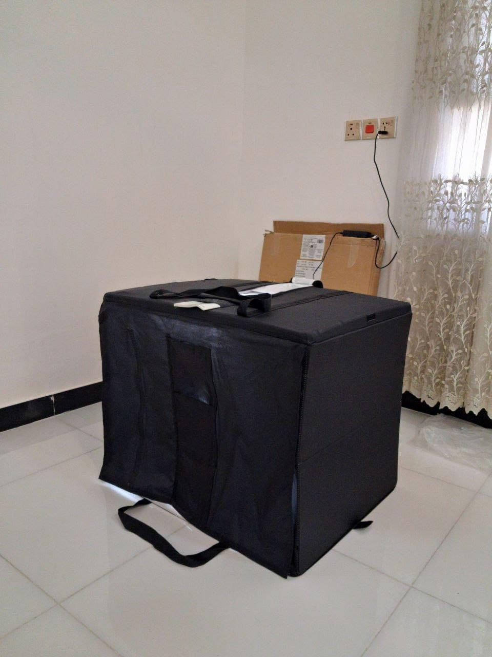 بوكس تصوير للمنتجات حجم كبير ماركة امزون كوالتي عالي تفتح كارتونته بيدك خلفيه بيضاء فقط سلم يتطبك
للحجز خاص او واتساب ***********
