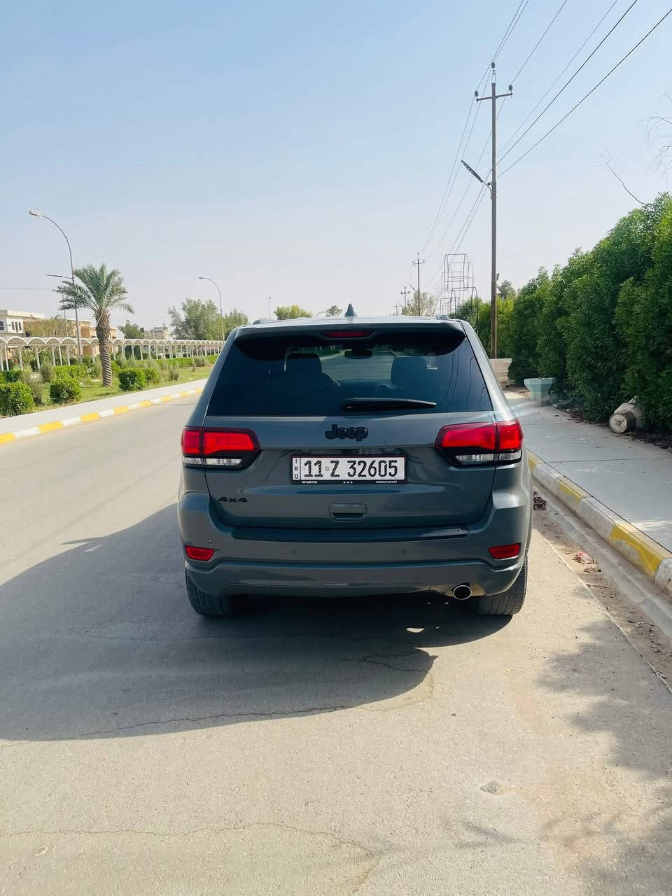 جيب 2022 بلاك توب لون مميز
وارد امريكي  ماشية 43 mi للبيع او مراوس بتاهو من 20 وفوك
سعر 295 ضرر موضح بلصور 
***********
